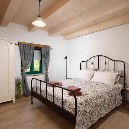 Unit_type_terraced_house With Bbq In 54588 Valtura